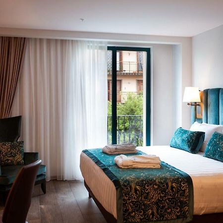 Boutique Hotel Elke Spa Superior Сан Фелиу де Гиксолс Екстериор снимка