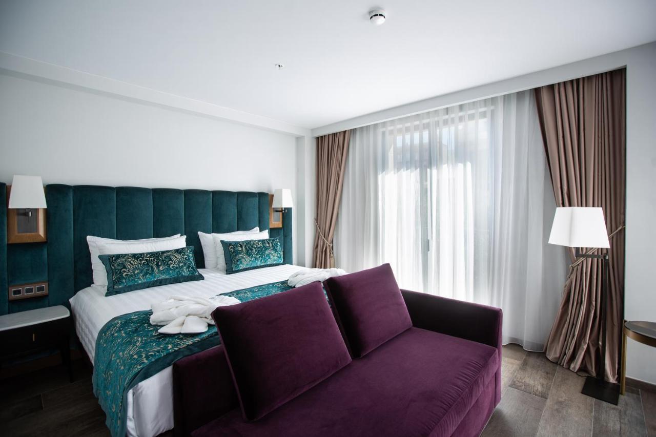 Boutique Hotel Elke Spa Superior Сан Фелиу де Гиксолс Екстериор снимка