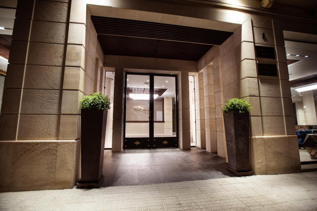 Boutique Hotel Elke Spa Superior Сан Фелиу де Гиксолс Екстериор снимка