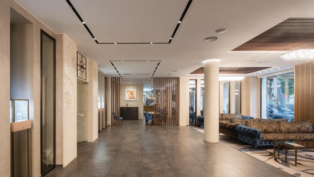 Boutique Hotel Elke Spa Superior Сан Фелиу де Гиксолс Екстериор снимка