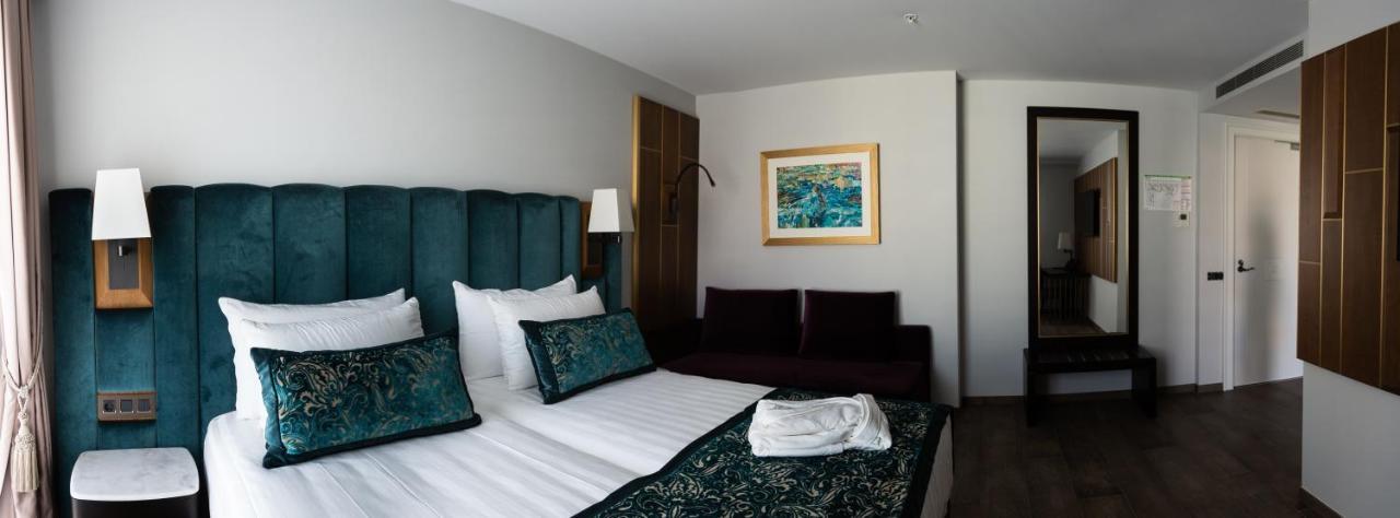 Boutique Hotel Elke Spa Superior Сан Фелиу де Гиксолс Екстериор снимка