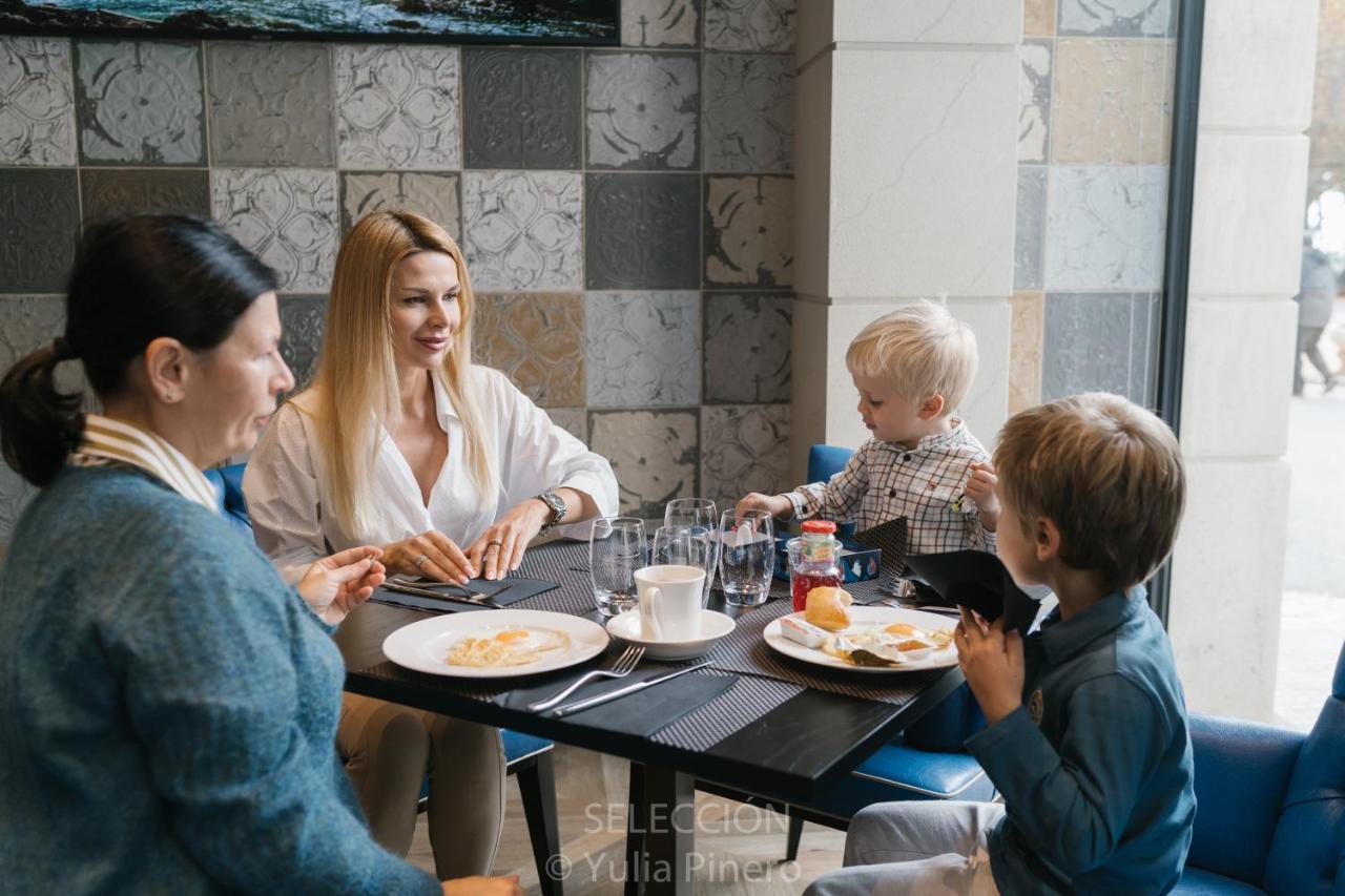Boutique Hotel Elke Spa Superior Сан Фелиу де Гиксолс Екстериор снимка